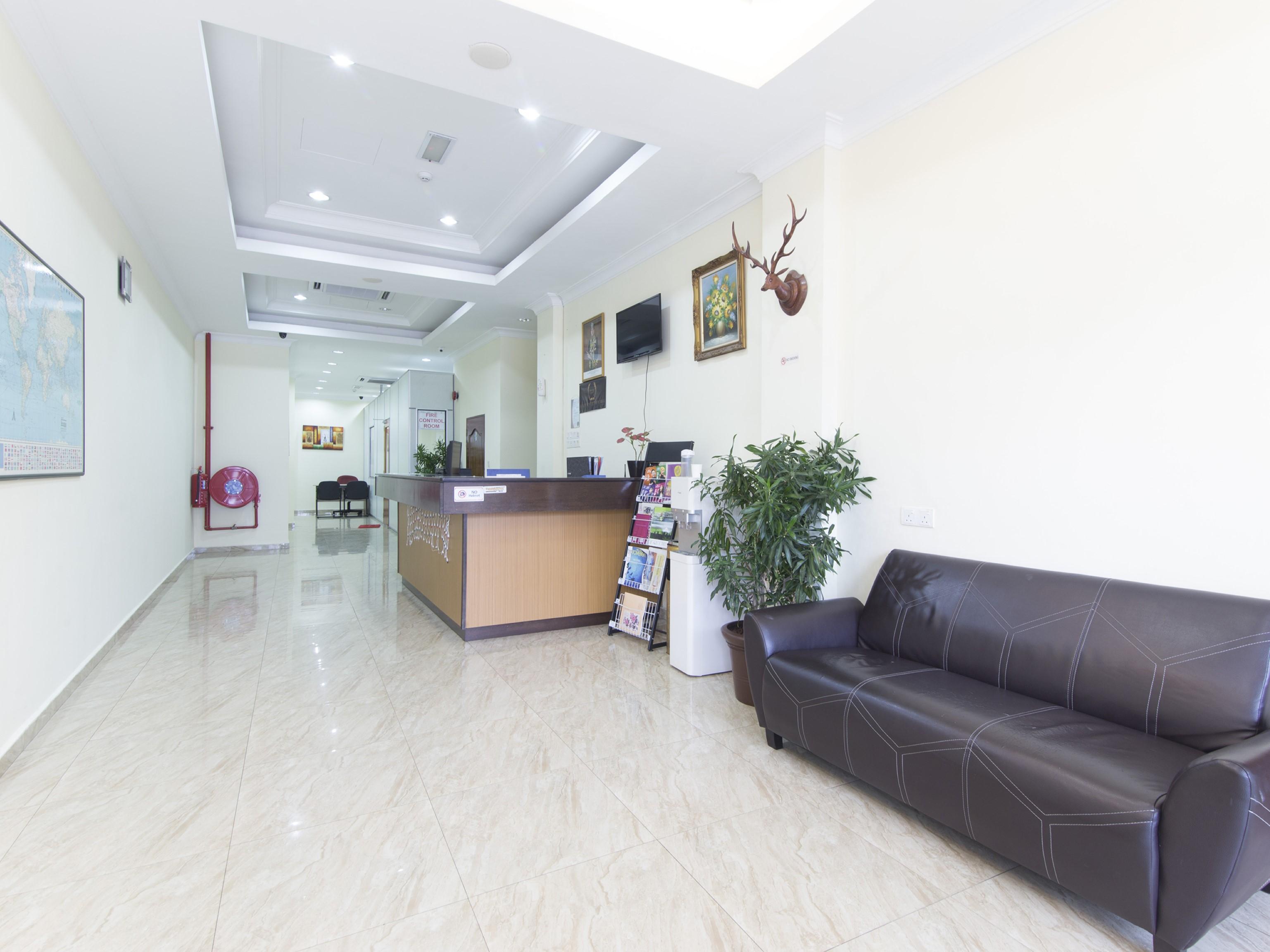 Oyo 327 Buddys Hotel Куала-Лумпур Экстерьер фото
