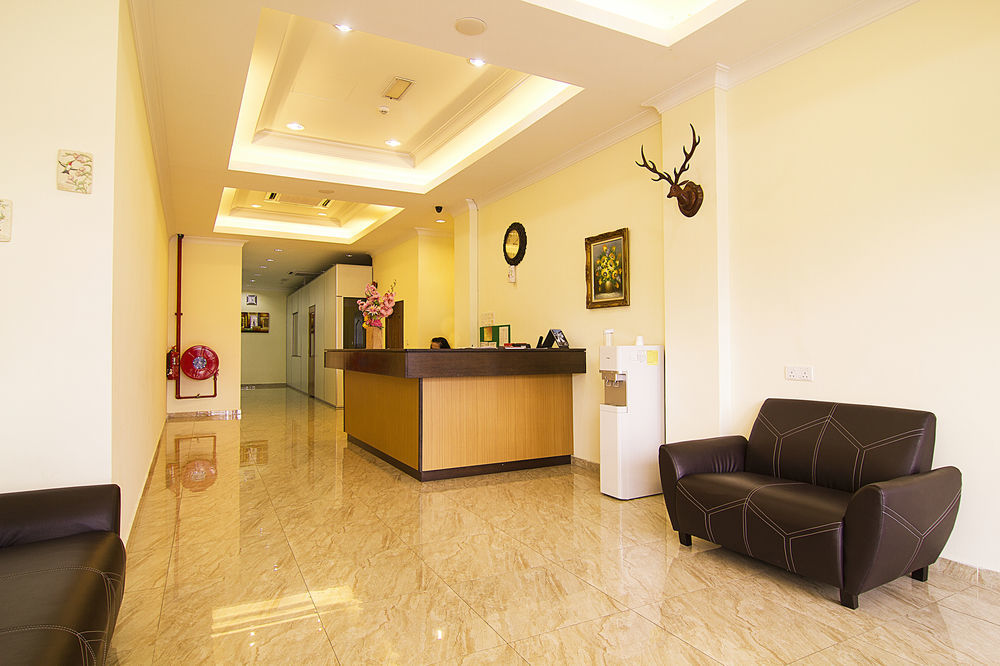 Oyo 327 Buddys Hotel Куала-Лумпур Экстерьер фото