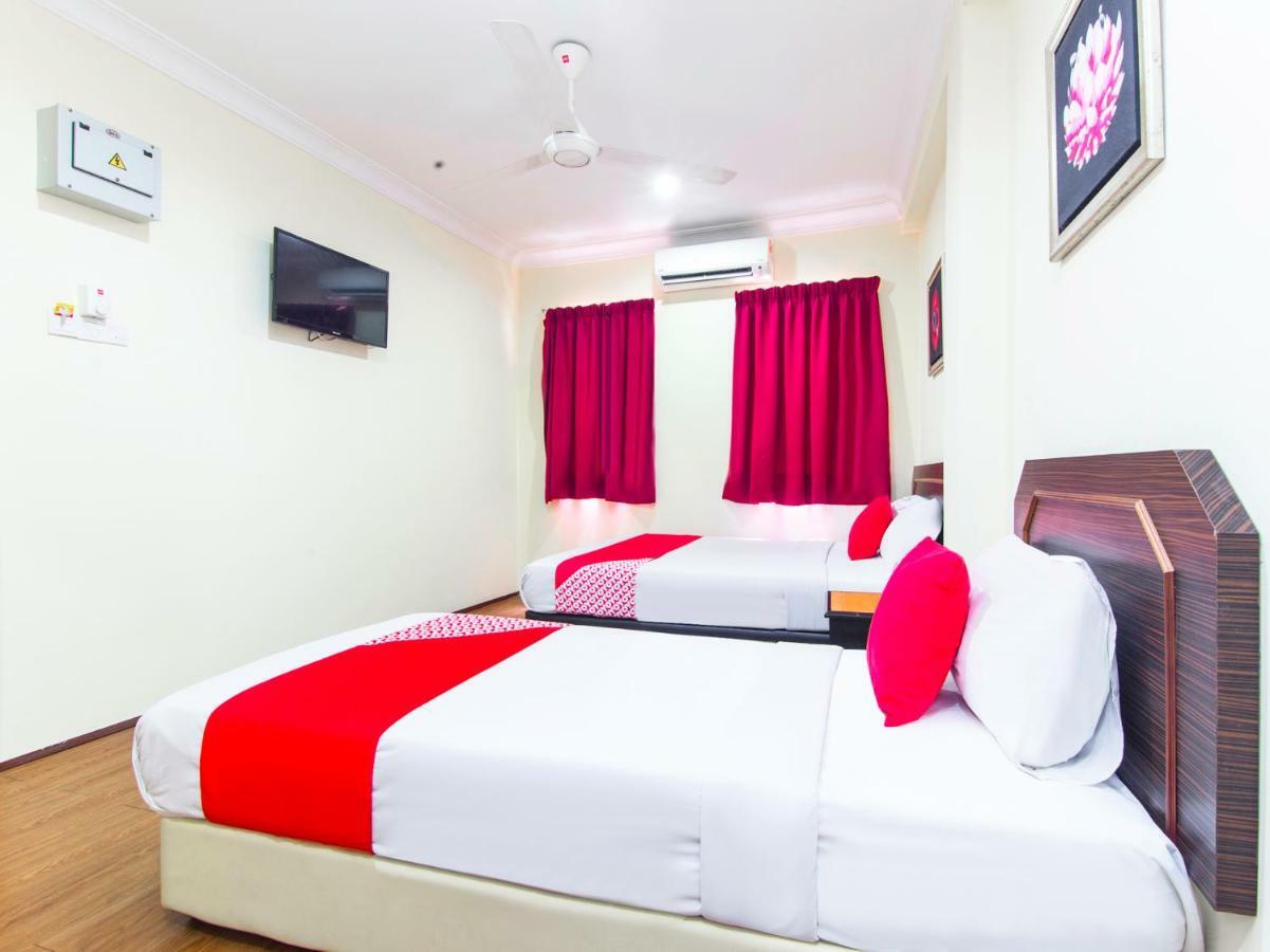 Oyo 327 Buddys Hotel Куала-Лумпур Экстерьер фото
