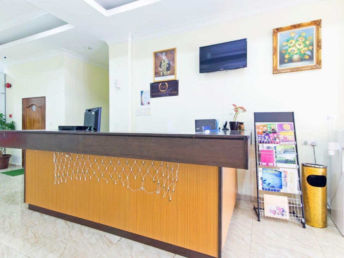 Oyo 327 Buddys Hotel Куала-Лумпур Экстерьер фото