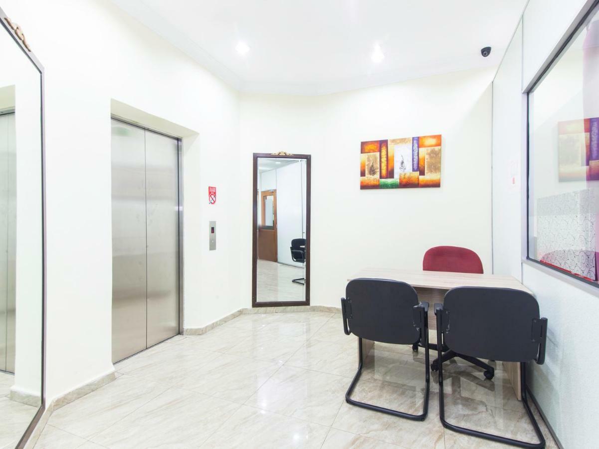 Oyo 327 Buddys Hotel Куала-Лумпур Экстерьер фото